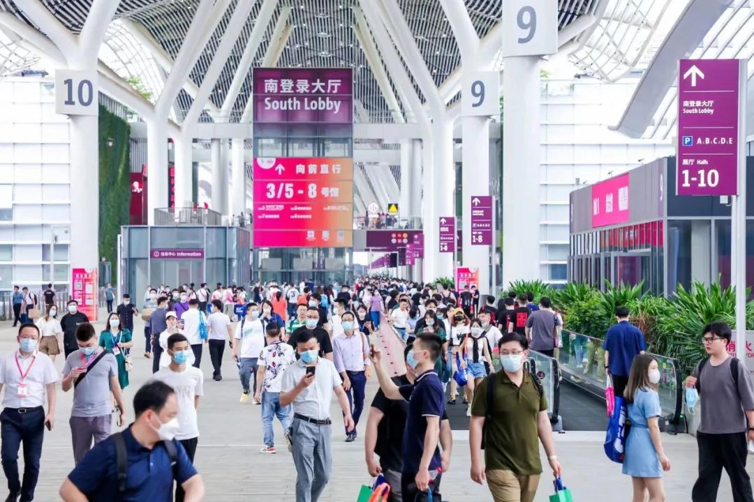 強(qiáng)勢(shì)來(lái)襲！第30屆深圳禮品展今日開(kāi)展！(圖2)