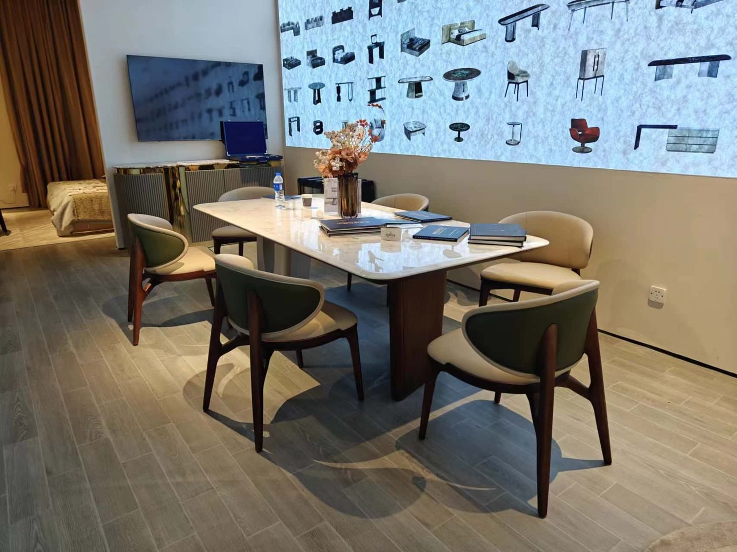 怎樣選擇深圳家具展優(yōu)質(zhì)的展會(huì)設(shè)計(jì)與搭建服務(wù)？