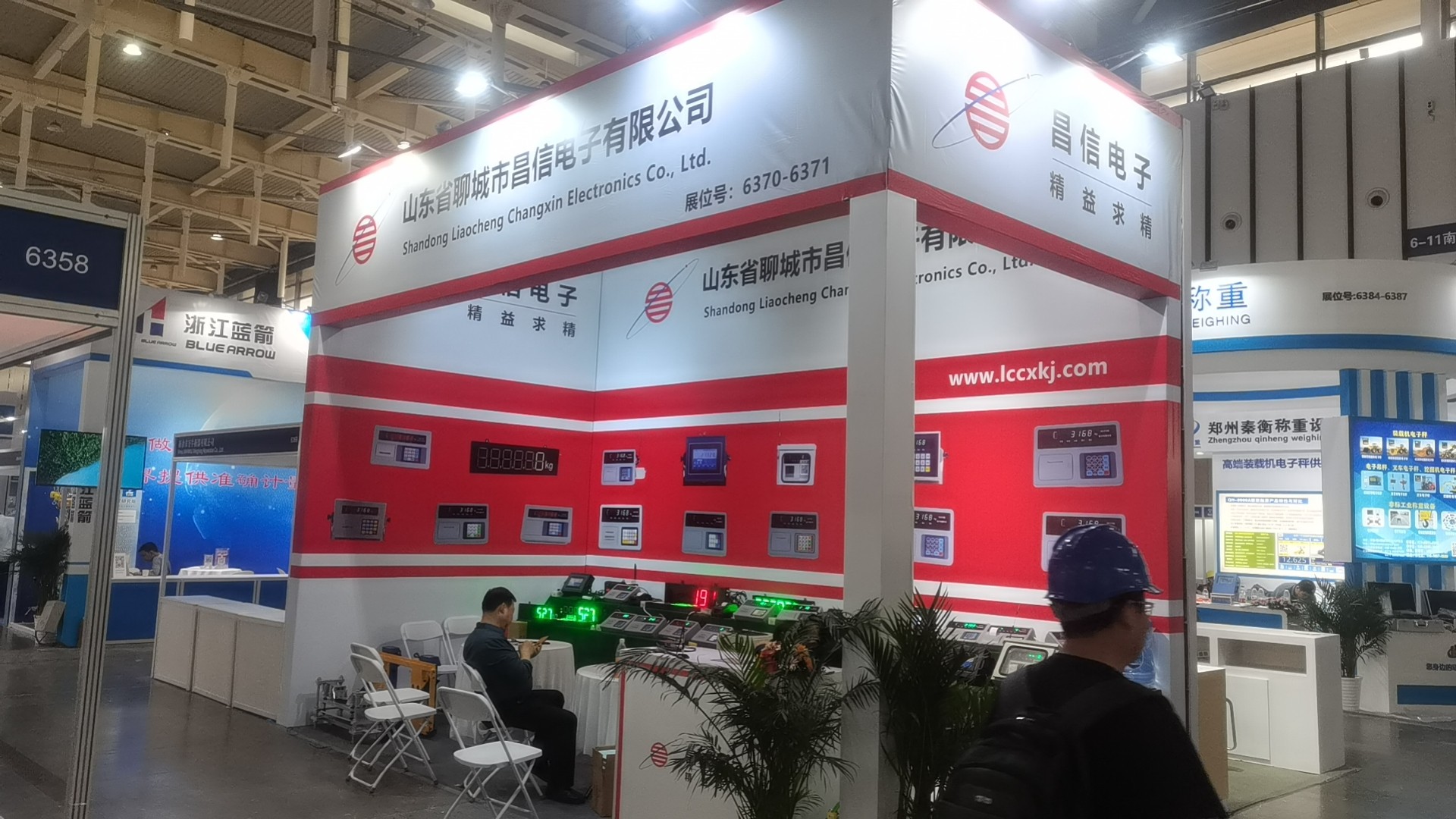 揭秘:成都展位設(shè)計(jì)搭建背后的品質(zhì)保證秘訣(圖1) 揭秘:成都展位設(shè)計(jì)搭建背后的品質(zhì)保證秘訣